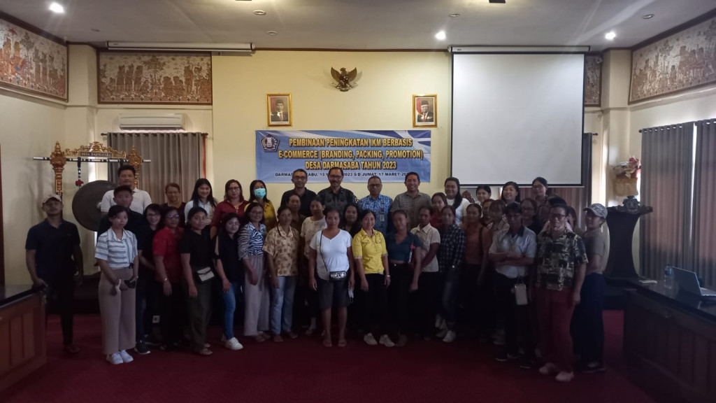 PEMBINAAN PENINGKATAN IKM BERBASIS E-COMMERCE DESA DARMASABA TAHUN 2023